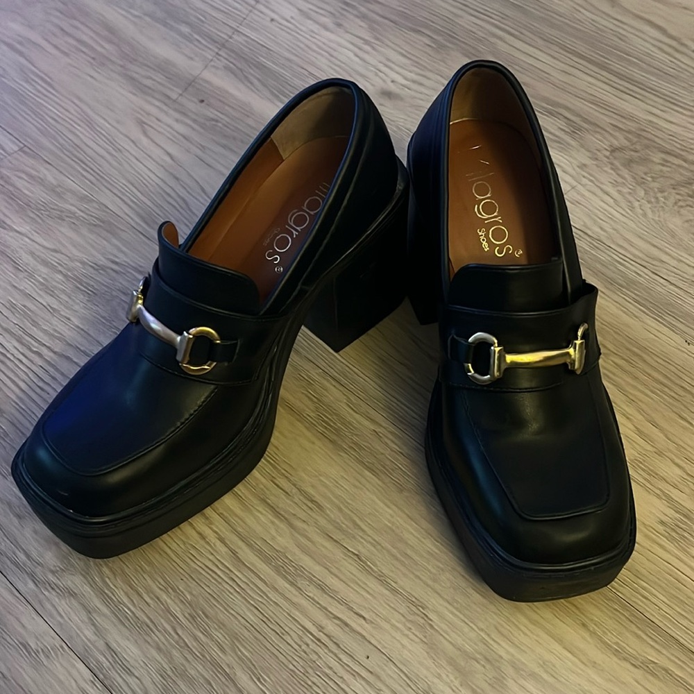Black Milagros women’s heel Mary Jane loafers